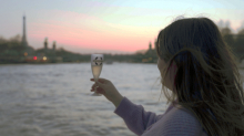 Cocktail served on board during a sunset aperitif cruise on the Seine River
