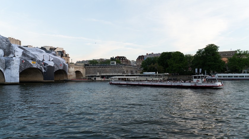 The Pont Neuf Cave in the heart of Paris